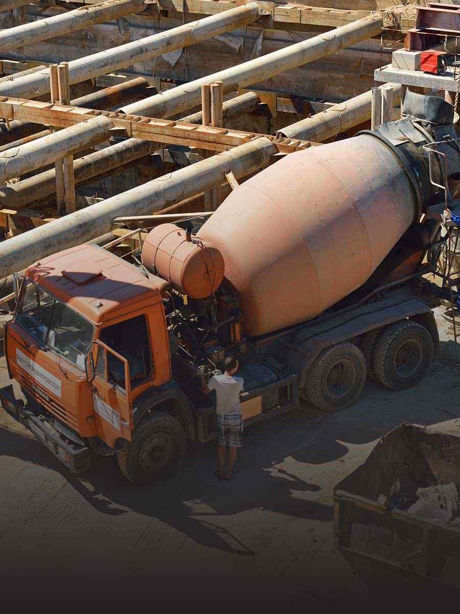 https://hhse12.cdemty.com/wp-content/uploads/2017/08/cell_trucks_03.jpg